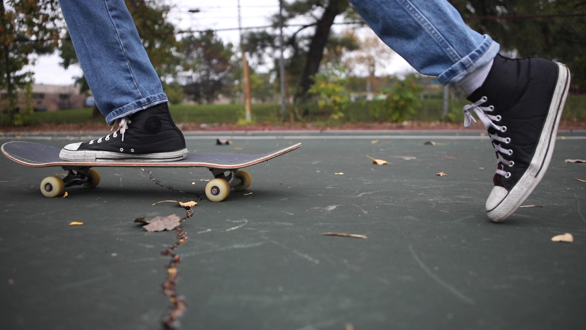 feet on skateboard